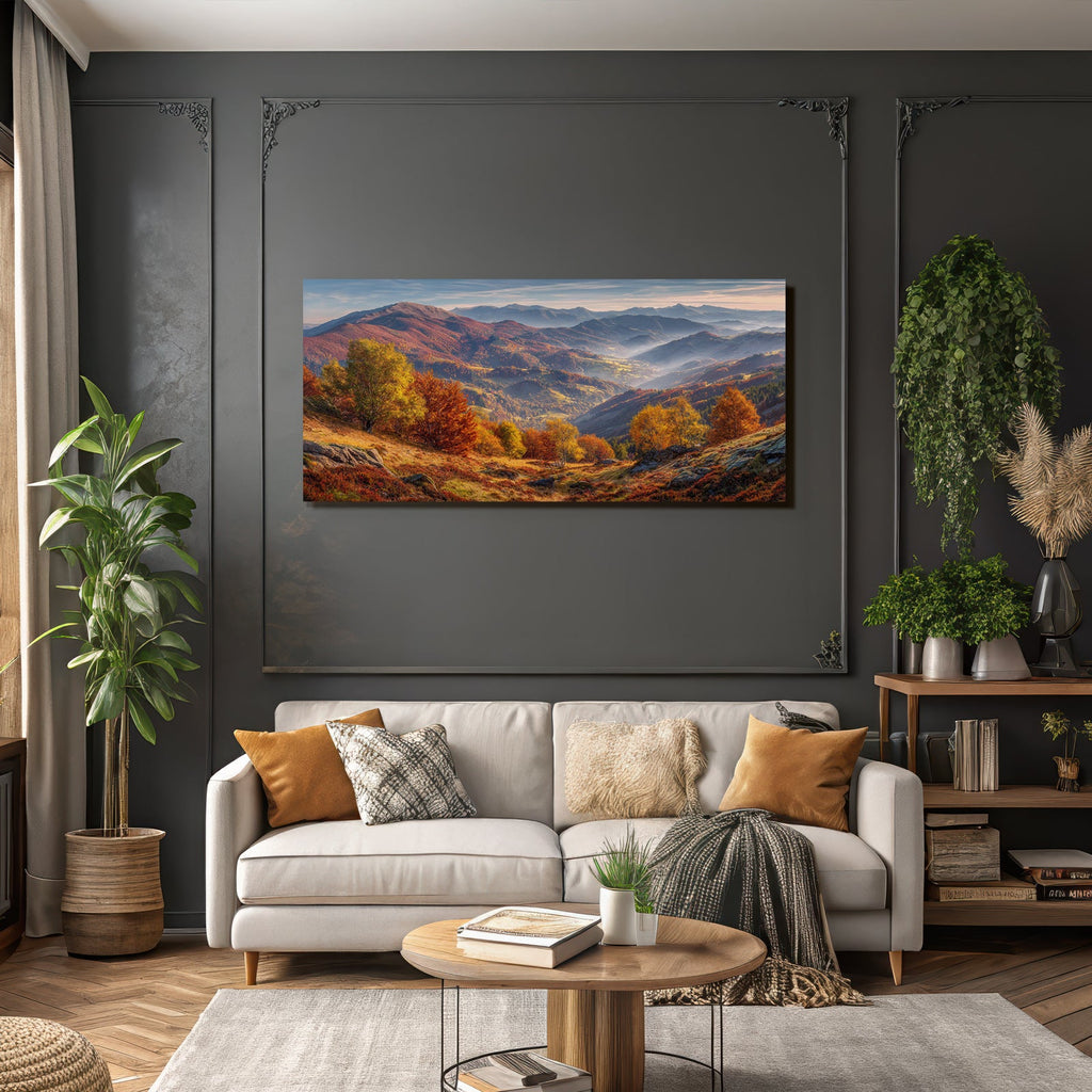 Landschaft Mit Bunten Bäumen Und Nebel In Den Tälern