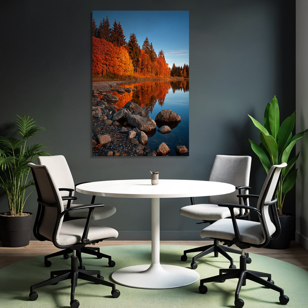 Herbstlandschaft Mit Reflektion Im Wasser Blaür Himmel