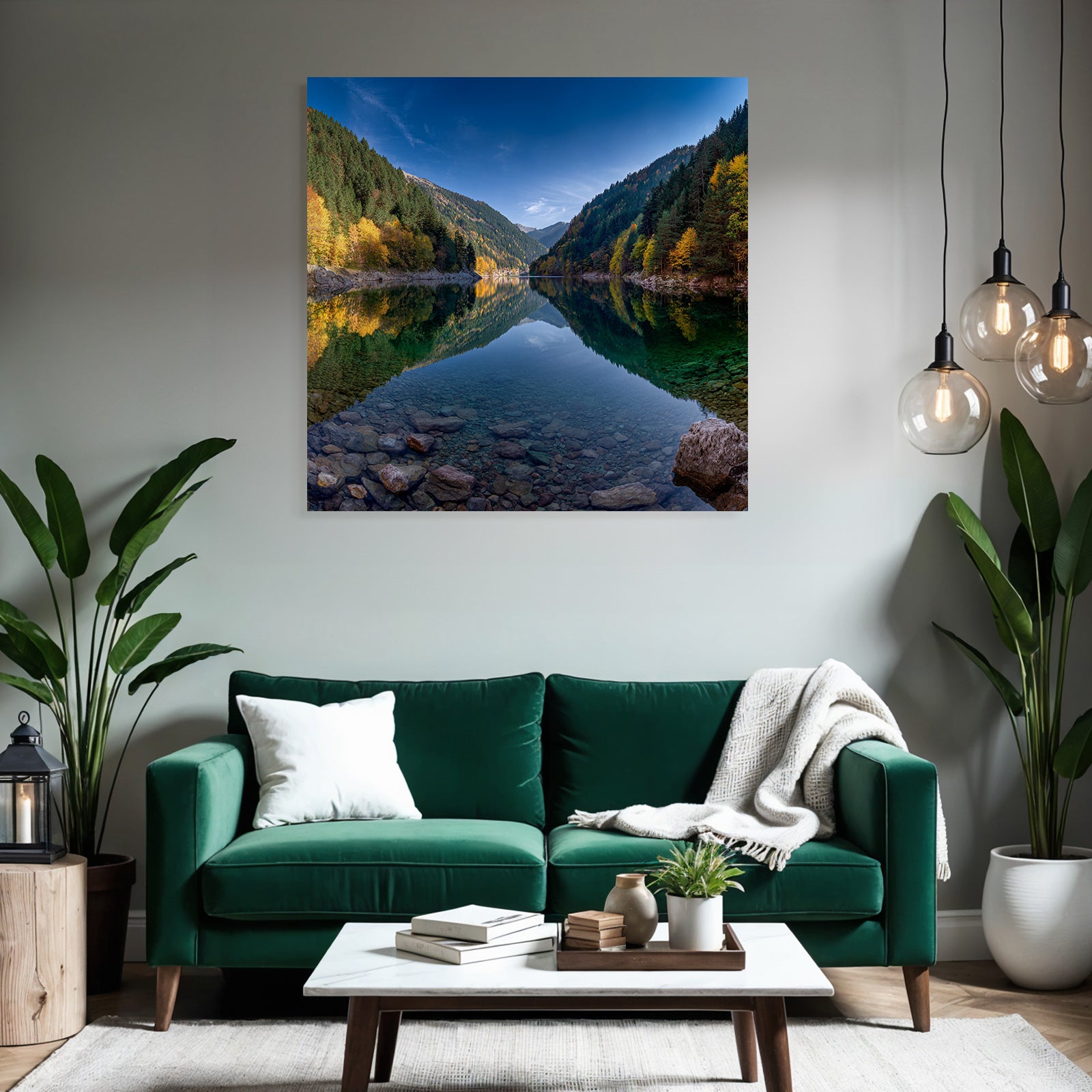 Ruhige Herbstlandschaft Mit See Und Bergen