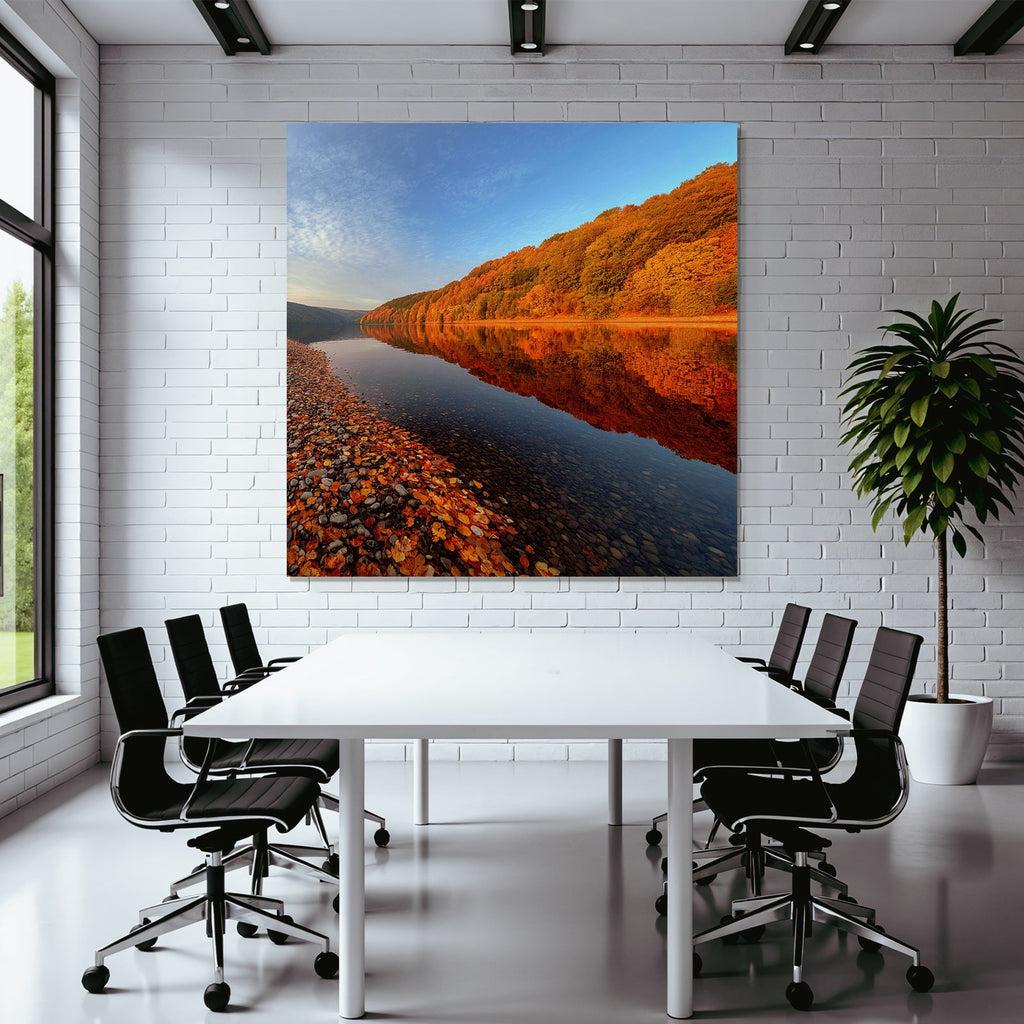 Ruhige Landschaft Im Herbst Mit Fluss Und Bunten Bäumen