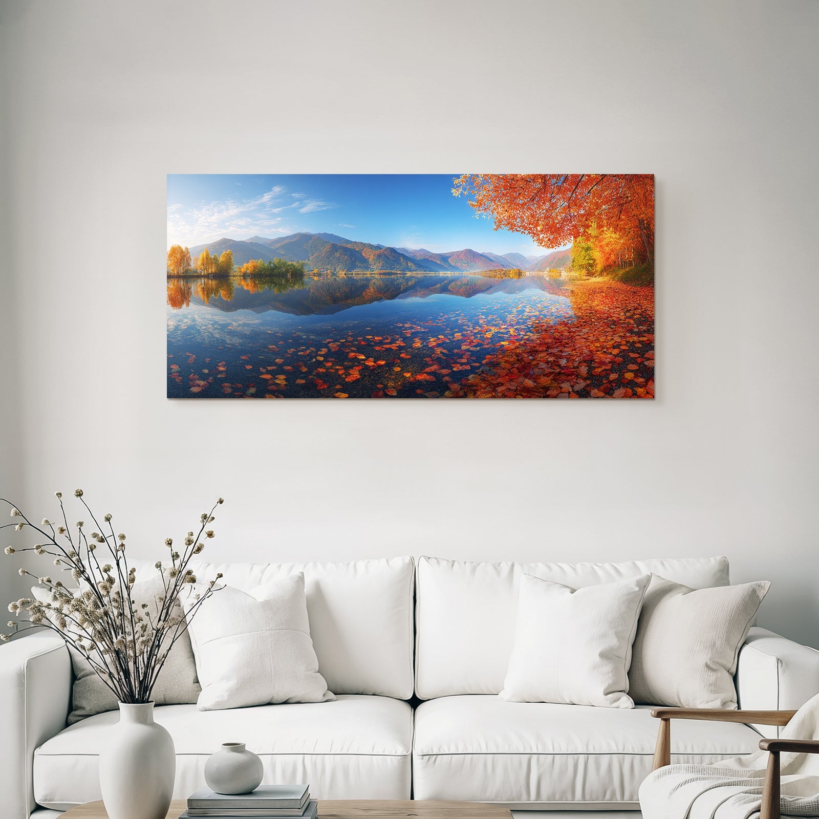 Herbstlandschaft Am See Umgeben Von Bergen Mit Bunten Blättern