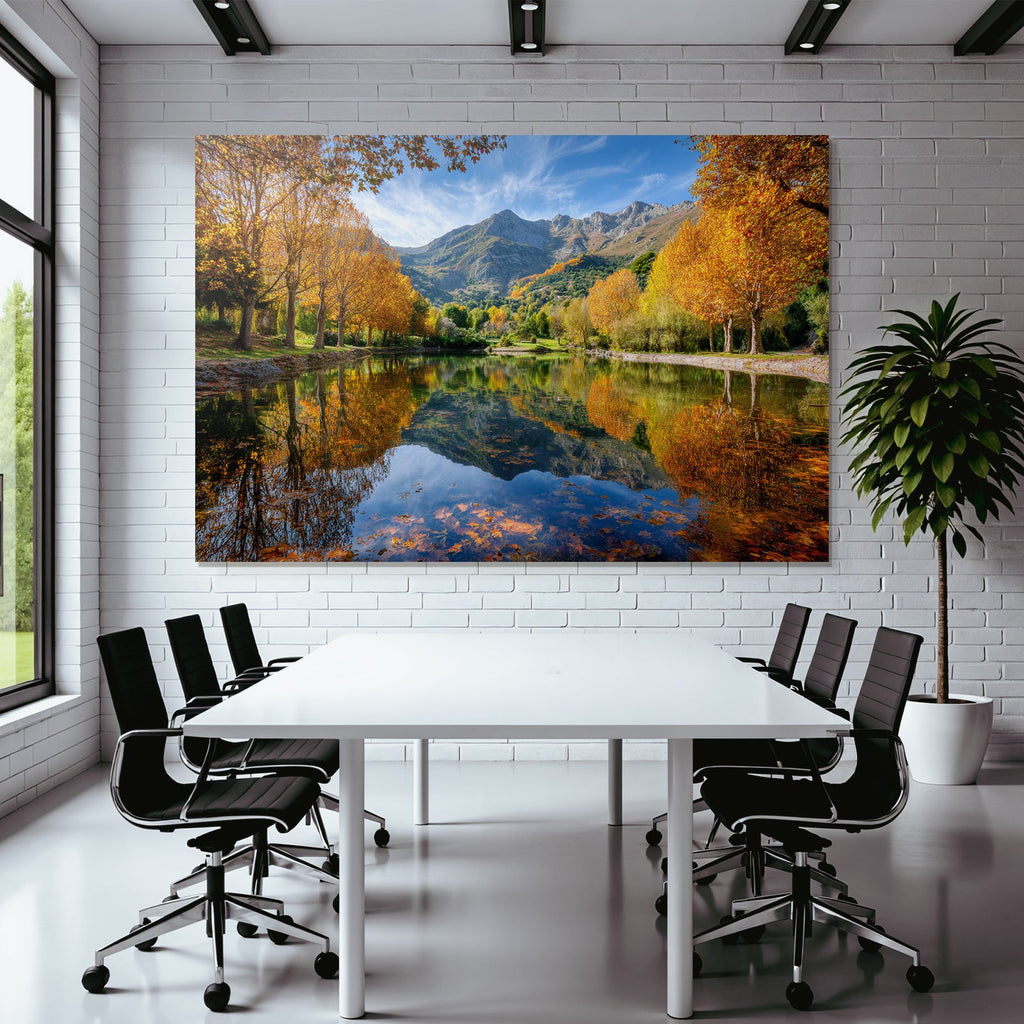 Herbstlandschaft Reflektion Bergsee Bunte Bäume Blaür Himmel