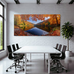 Herbstlandschaft Spiegelung Am See Mit Bunten Bäumen