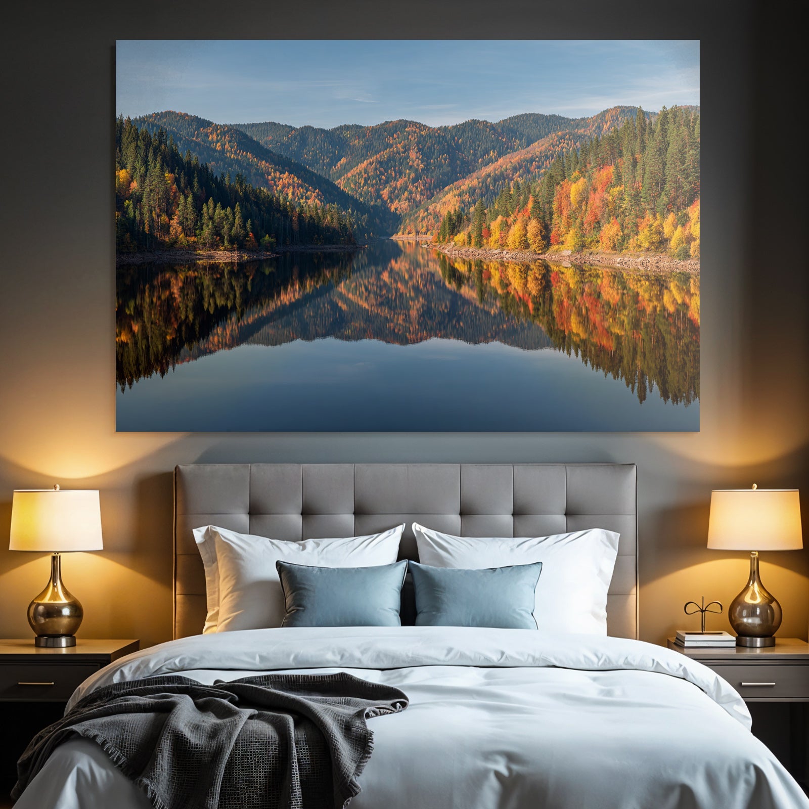 Ruhige Landschaft Herbstsee Mit Buntem Laub