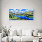 Vibrante Landschaft Mit Fluss Hügel Und Wildblumen