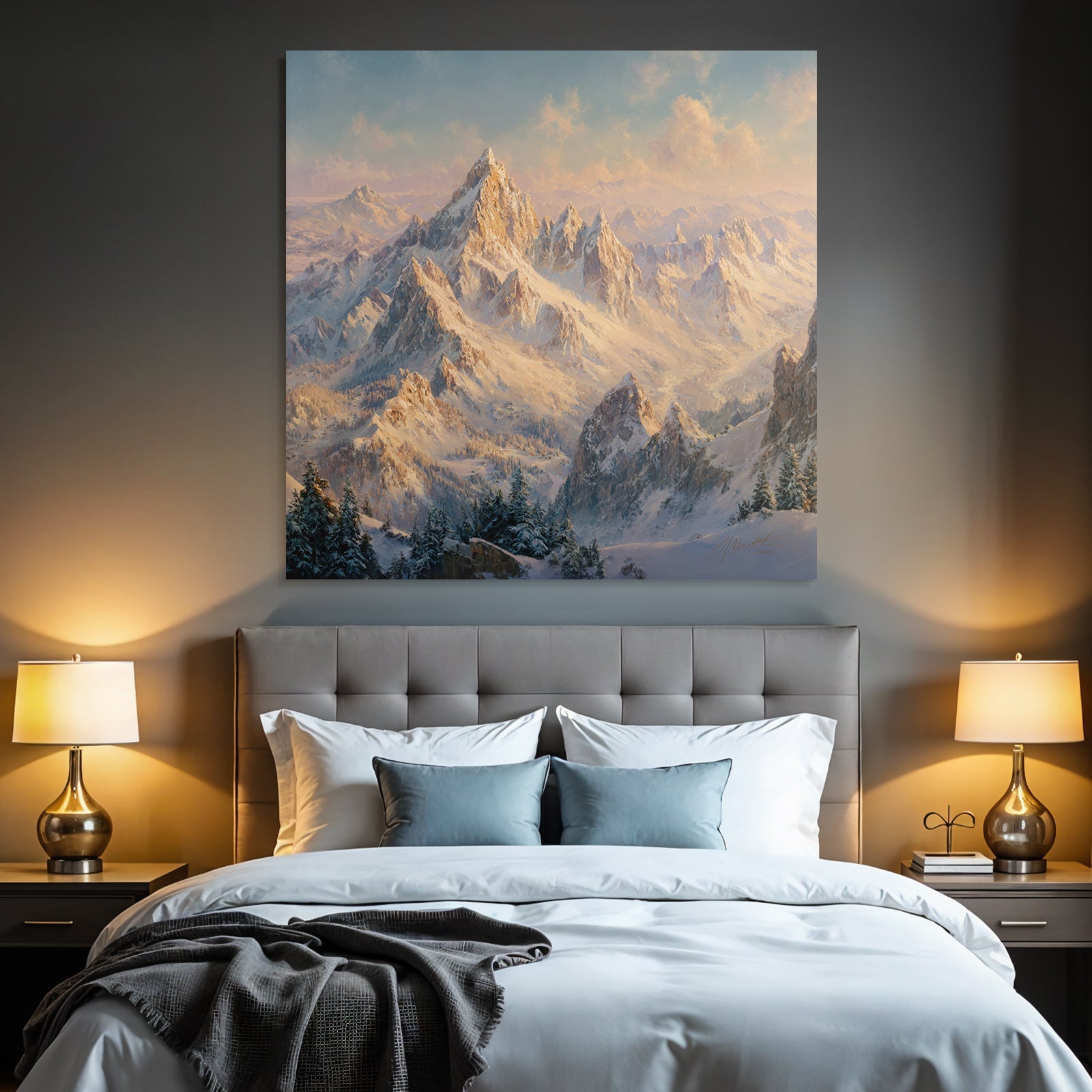 Schneebedeckte Berglandschaft Mit Evergreen Bäumen Dämmerung