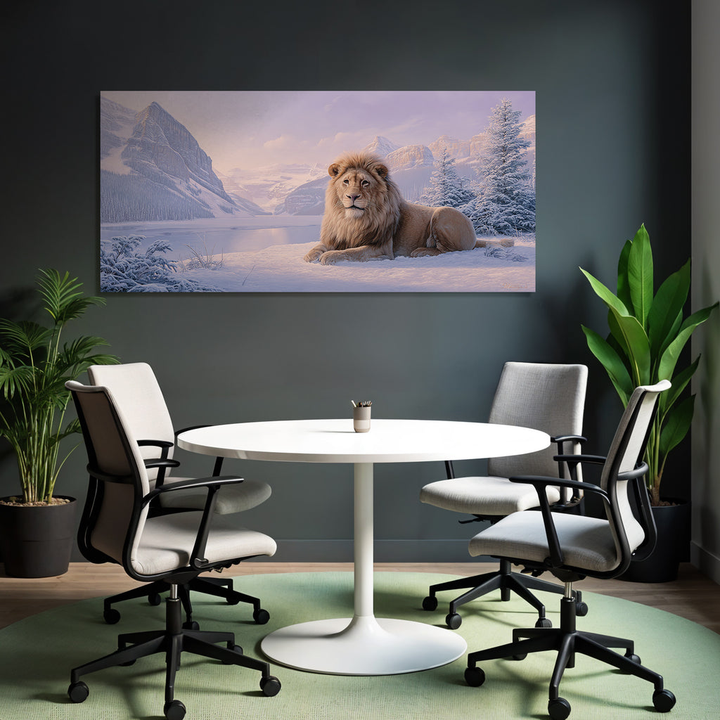 Löwe Ruhend In Einer Schneebedeckten Landschaft