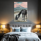 Pferd Und Maedchen Im Landscape Mit Mond Und Bunten Himmel