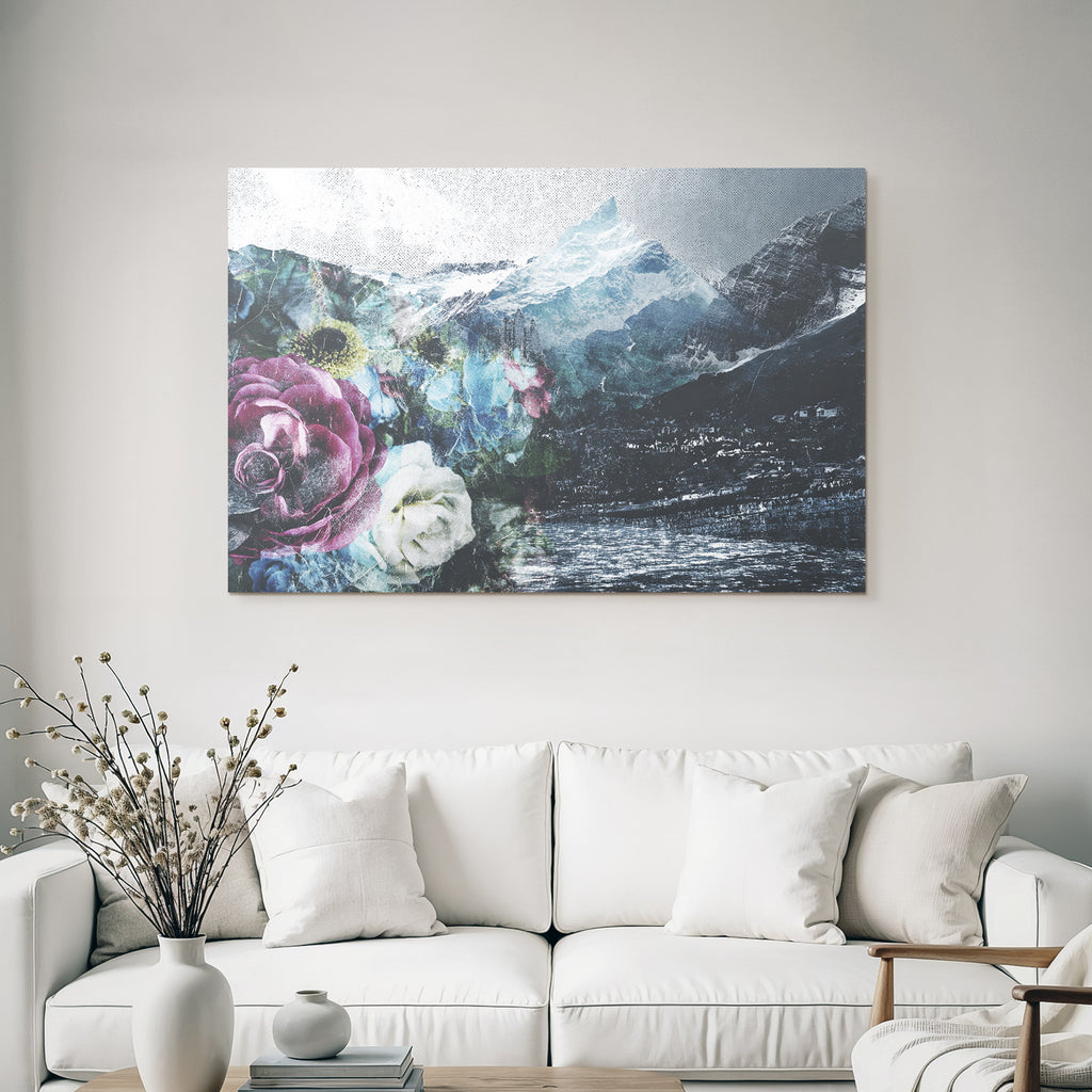 Blumige Landschaft Mit Bergen Und Himmel