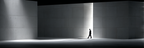 Landscape Gewalk Durch Minimalistischen Raum Mit Kon Krete Wänden Und Lichtstrahl | Fotografie | Kunstgattungen
