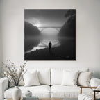 Neblige Landschaft Person Silhuette Wasser Bruecke