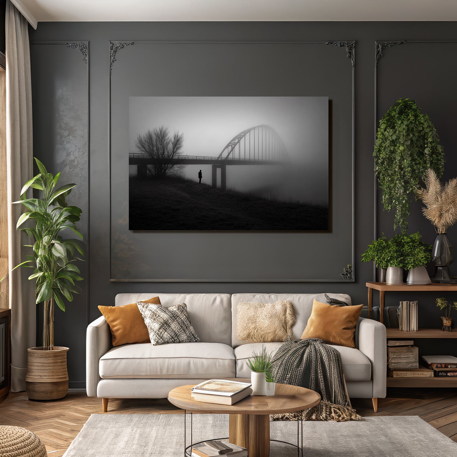 Figur An Brücke Umgeben Von Nebel