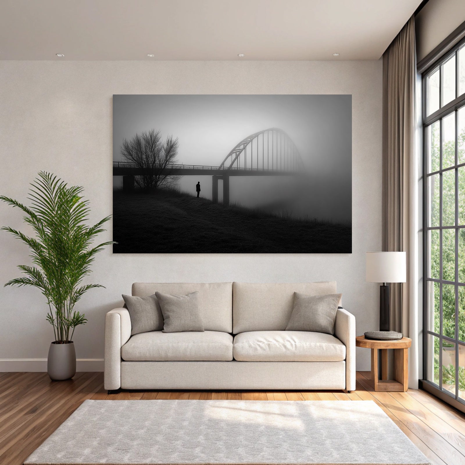 Figur An Brücke Umgeben Von Nebel