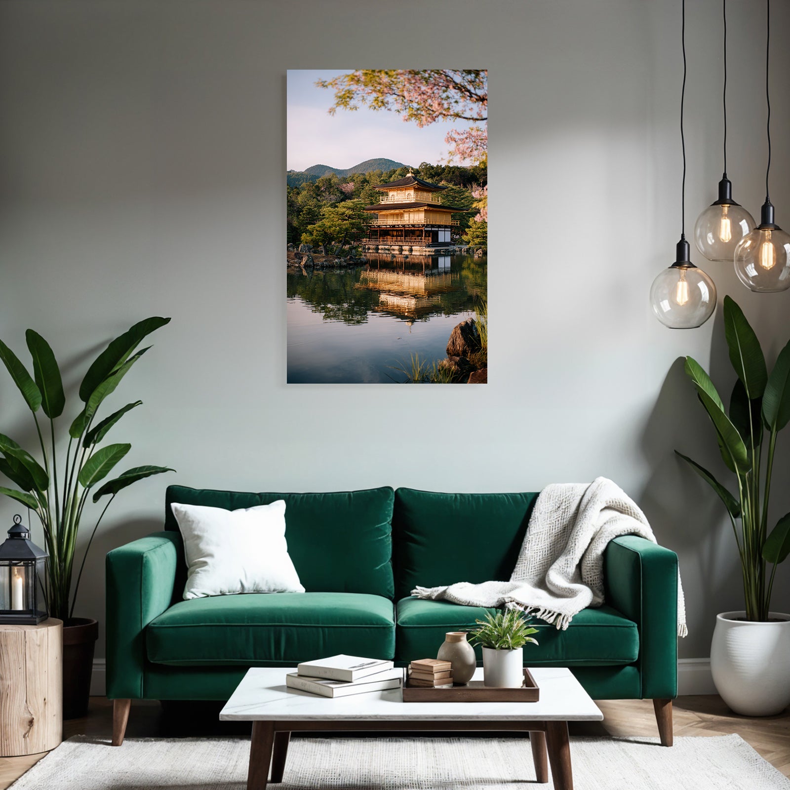 Traditioneller Japanischer Tempel Am See Mit Sakura Und Bergen