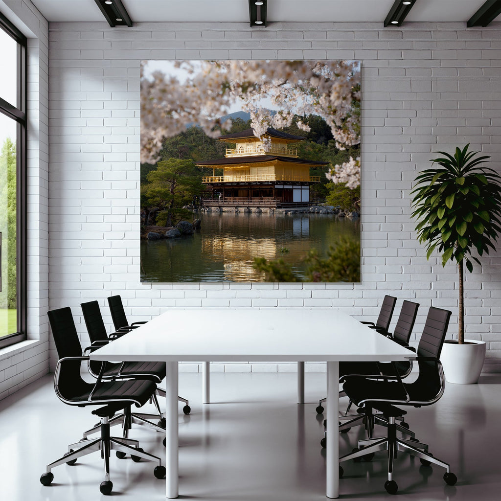Goldener Pavillon Im Frühling