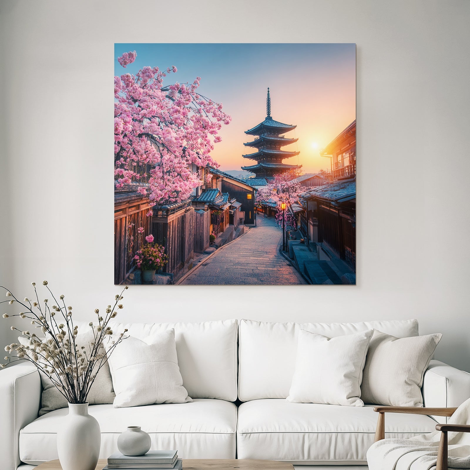Japanische Strasse Mit Holzhäusern Und Pagode Bei Sonnenuntergang Und Kirschblüten