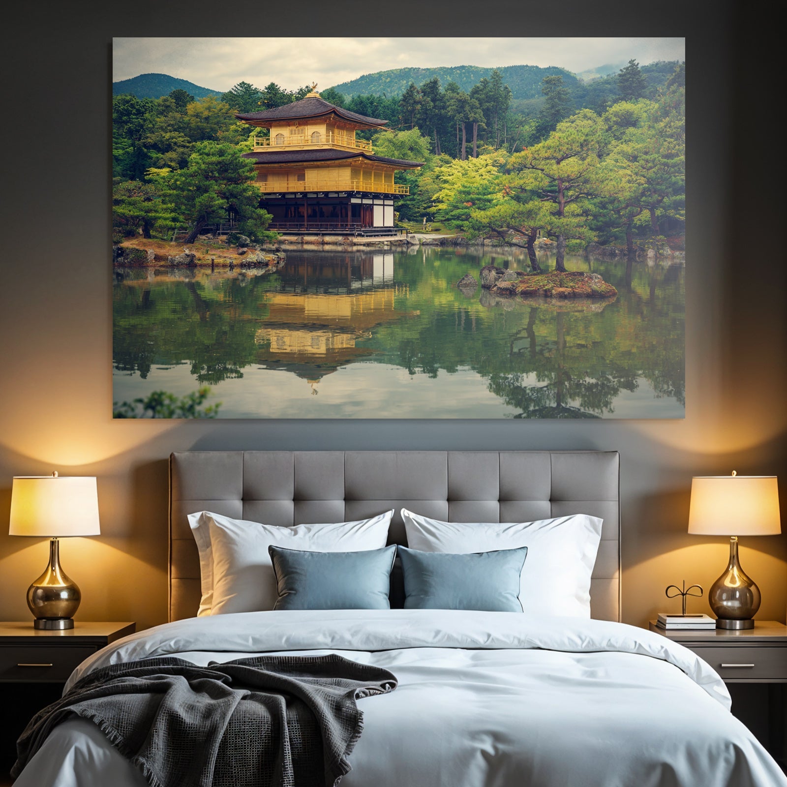 Japanischer Tempel Am Wasser Mit Spiegelung