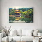 Japanischer Tempel Am Wasser Mit Spiegelung