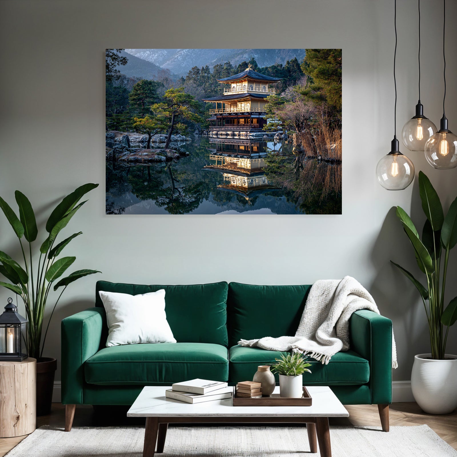 Japanischer Tempel Am Wasser Mit Reflexion Und Ruhiger Landschaft
