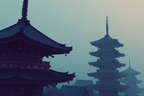 Nebelige Pagodenlandschaft | Asien | Laender und Reisen