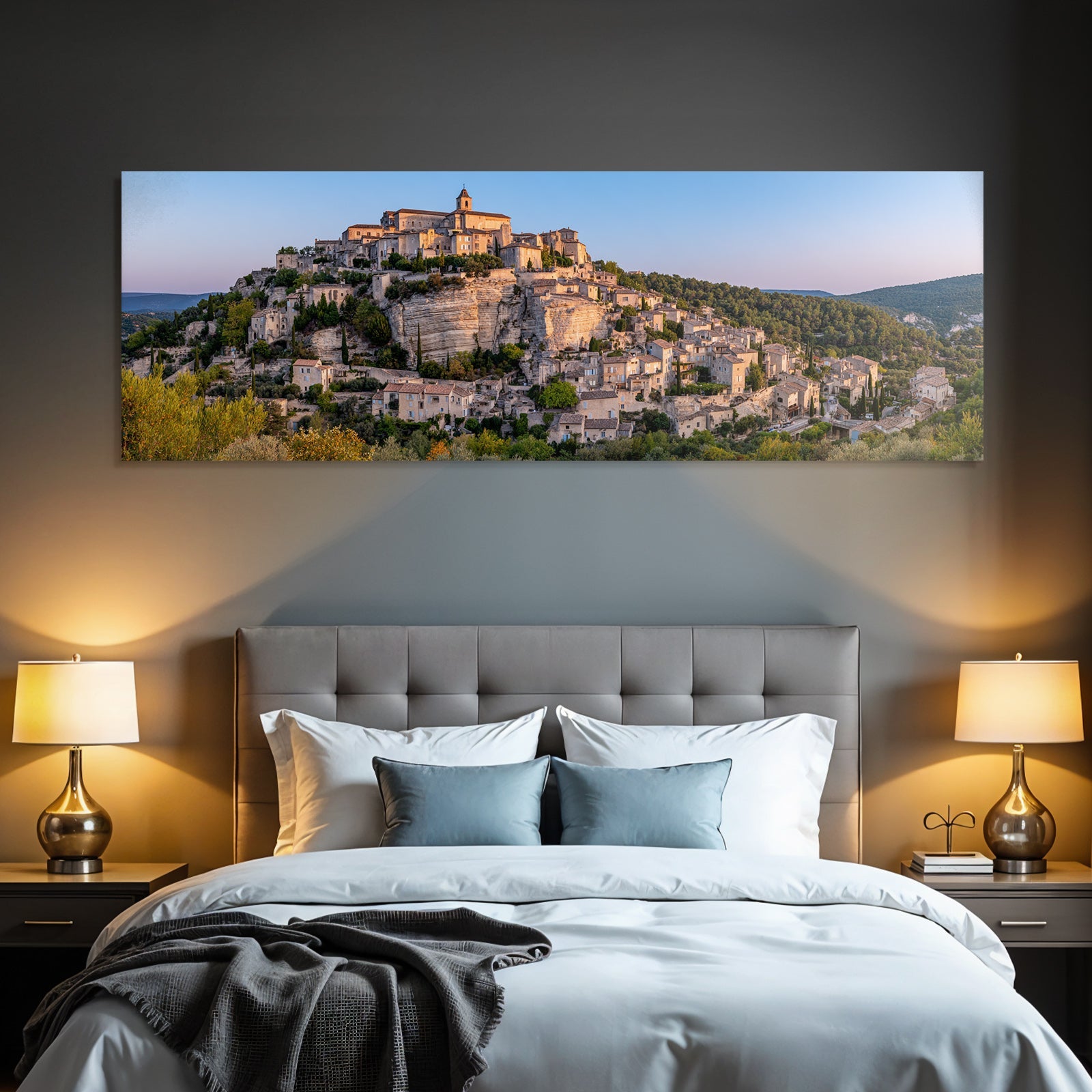 Malerisches Dorf Am Hang In Provence Mit Historischen Steinbauten