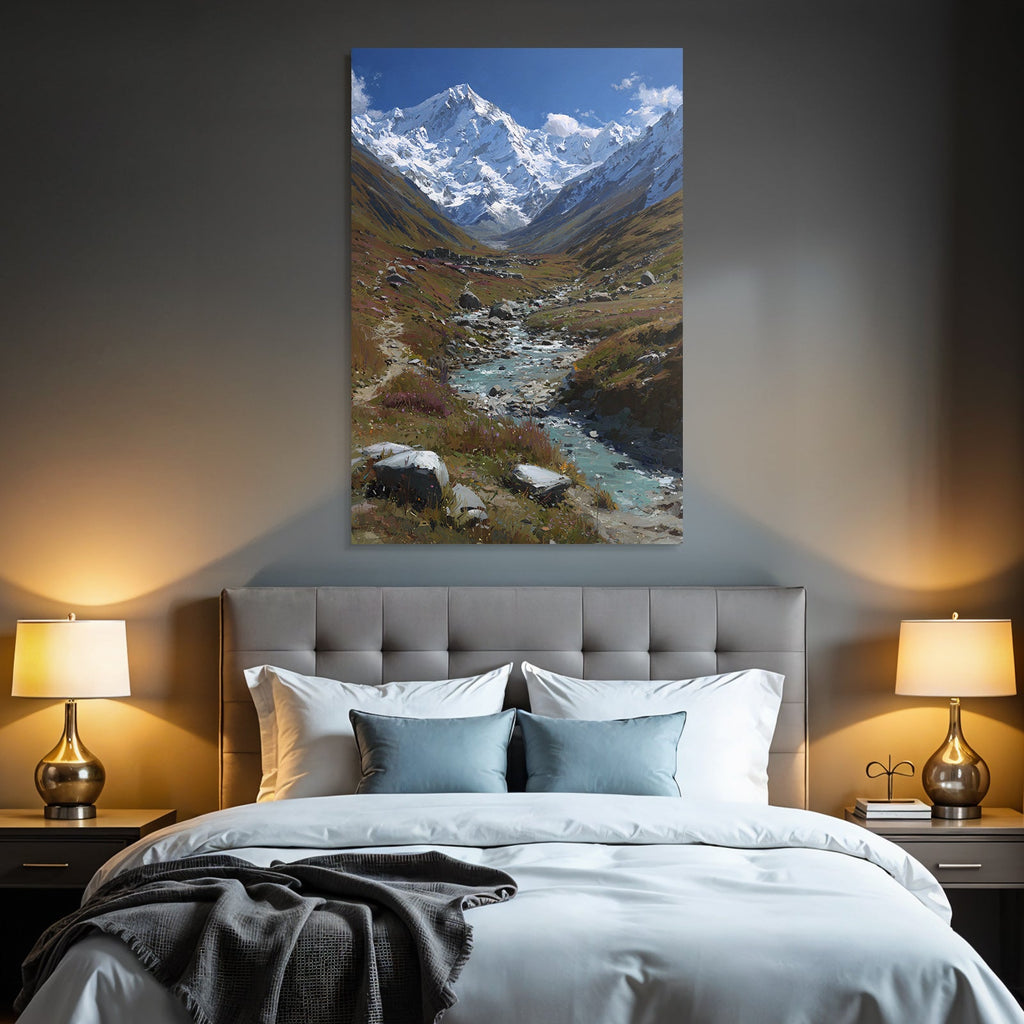 Berglandschaft Mit Schneebedeckten Gipfeln Und Windendem Fluss Im Tal