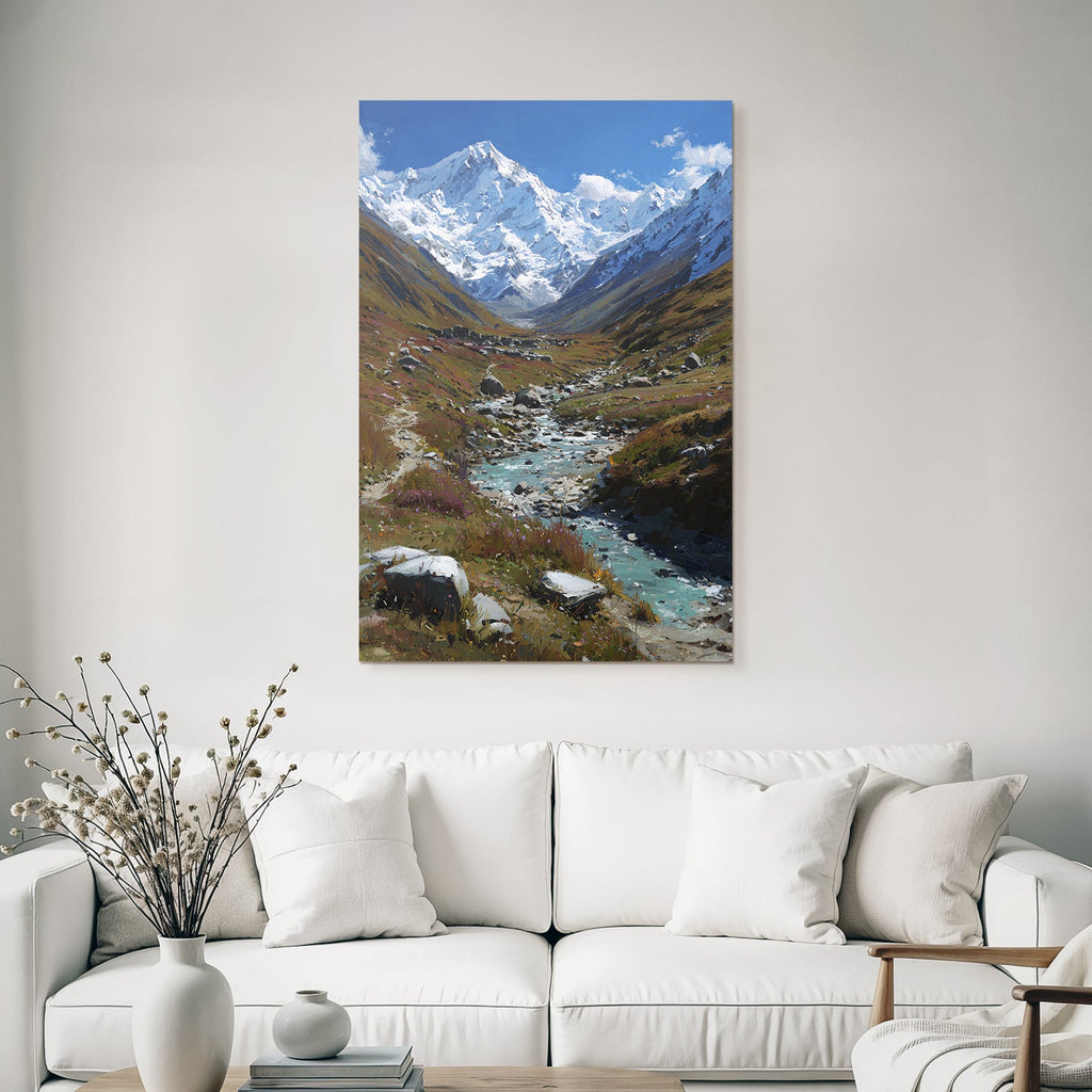 Berglandschaft Mit Schneebedeckten Gipfeln Und Windendem Fluss Im Tal