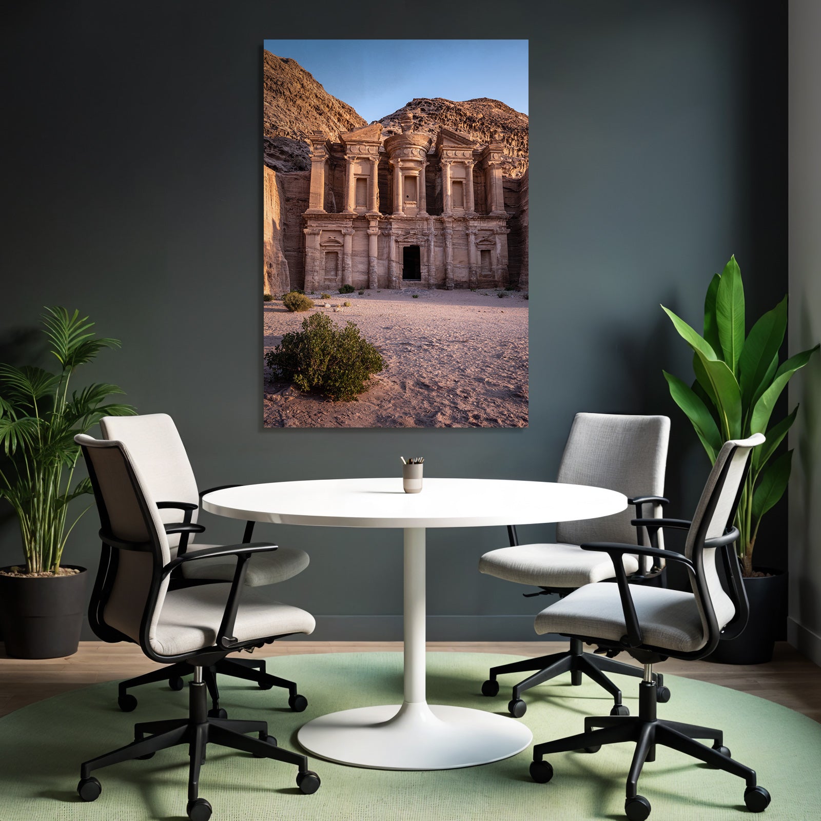 Kloster Aldeir In Petra Jordanien Felsarchitektur Nabatäische Architektur Und Wüstenlandschaft
