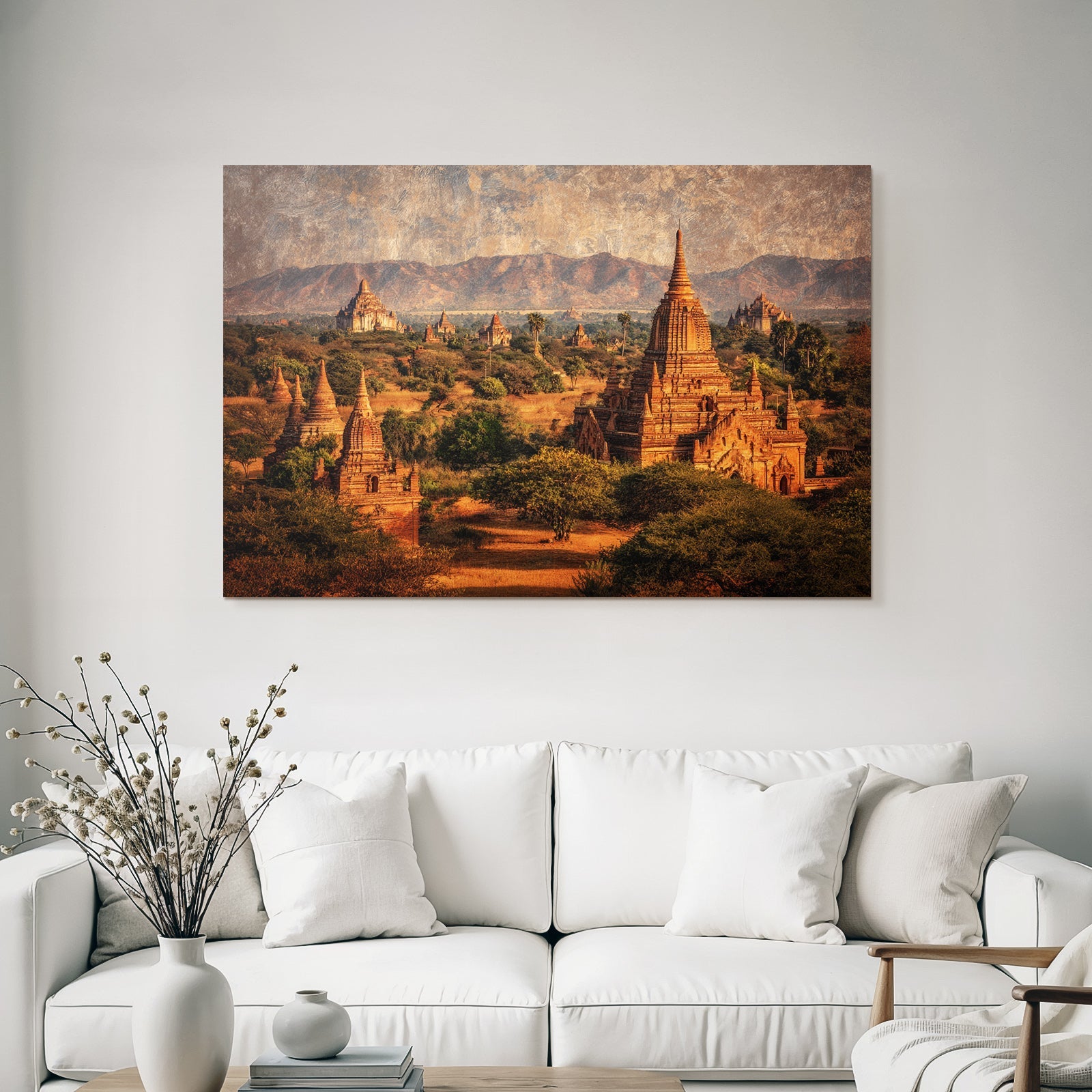 Alter Tempel In Bagan Bei Sonnenuntergang Mit Bergen Im Hintergrund