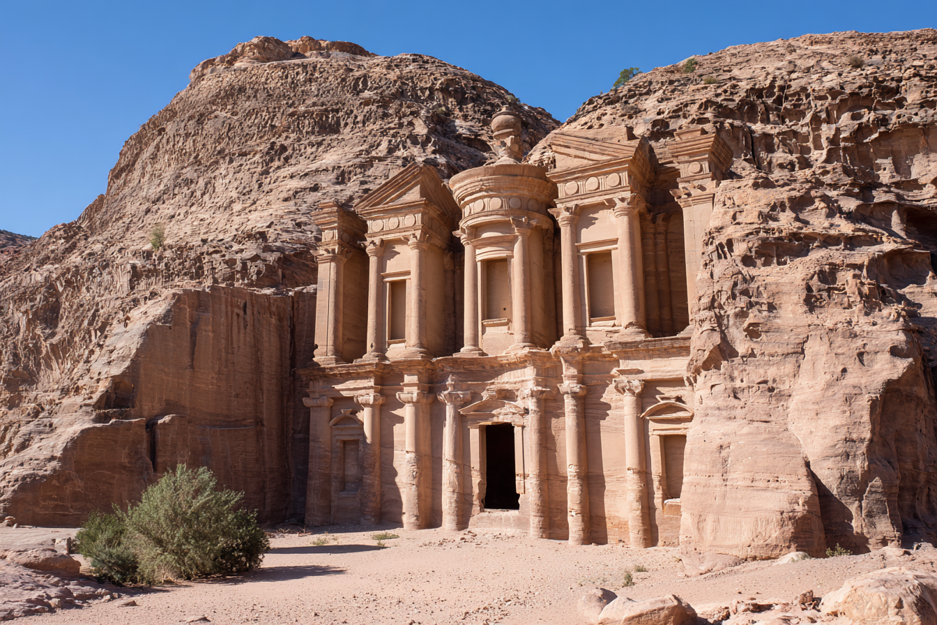 Kloster AlDeir Petra Jordanien | UNESCO Weltkulturerbe | Laender und Reisen