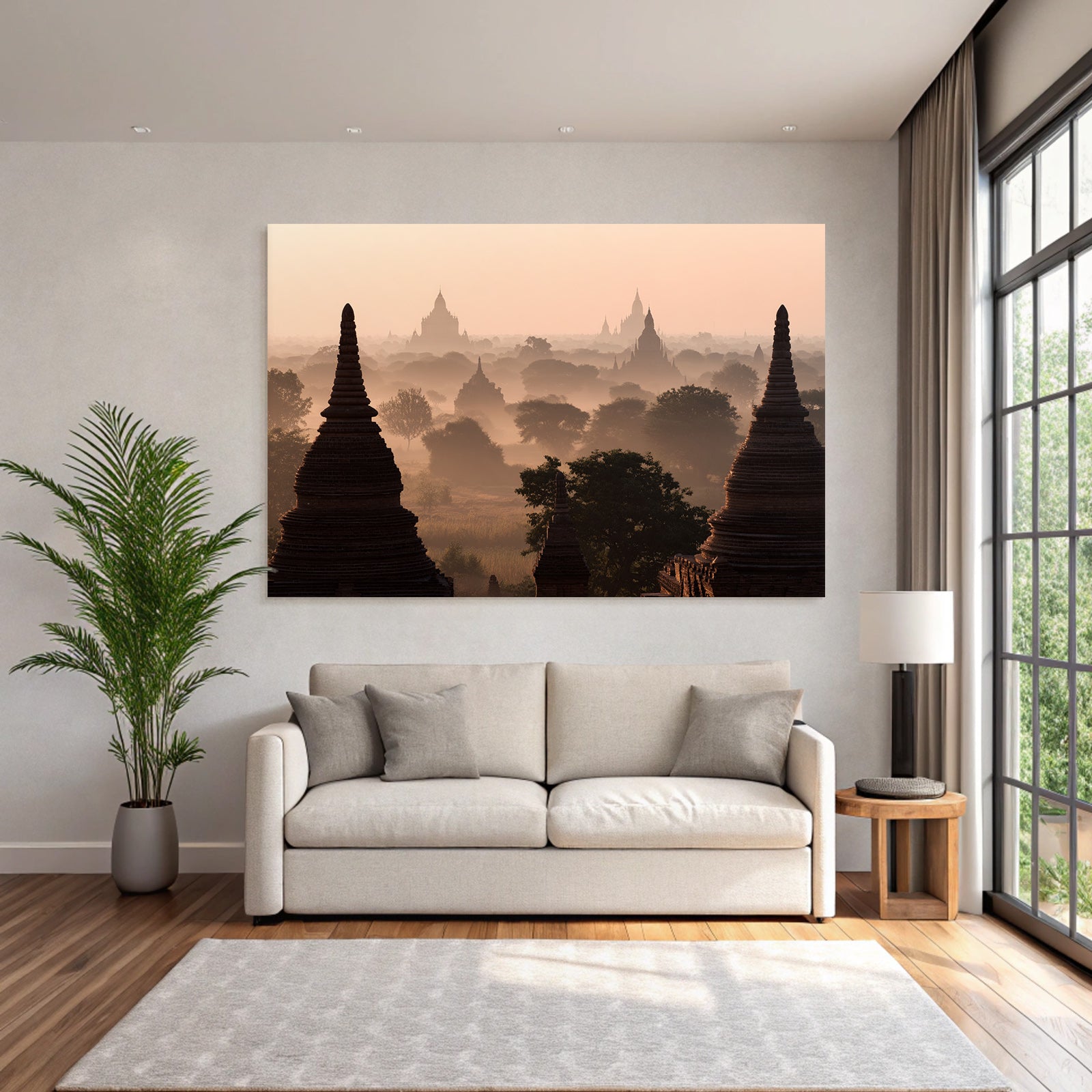 Nebelverhangene Pagoden In Bagan