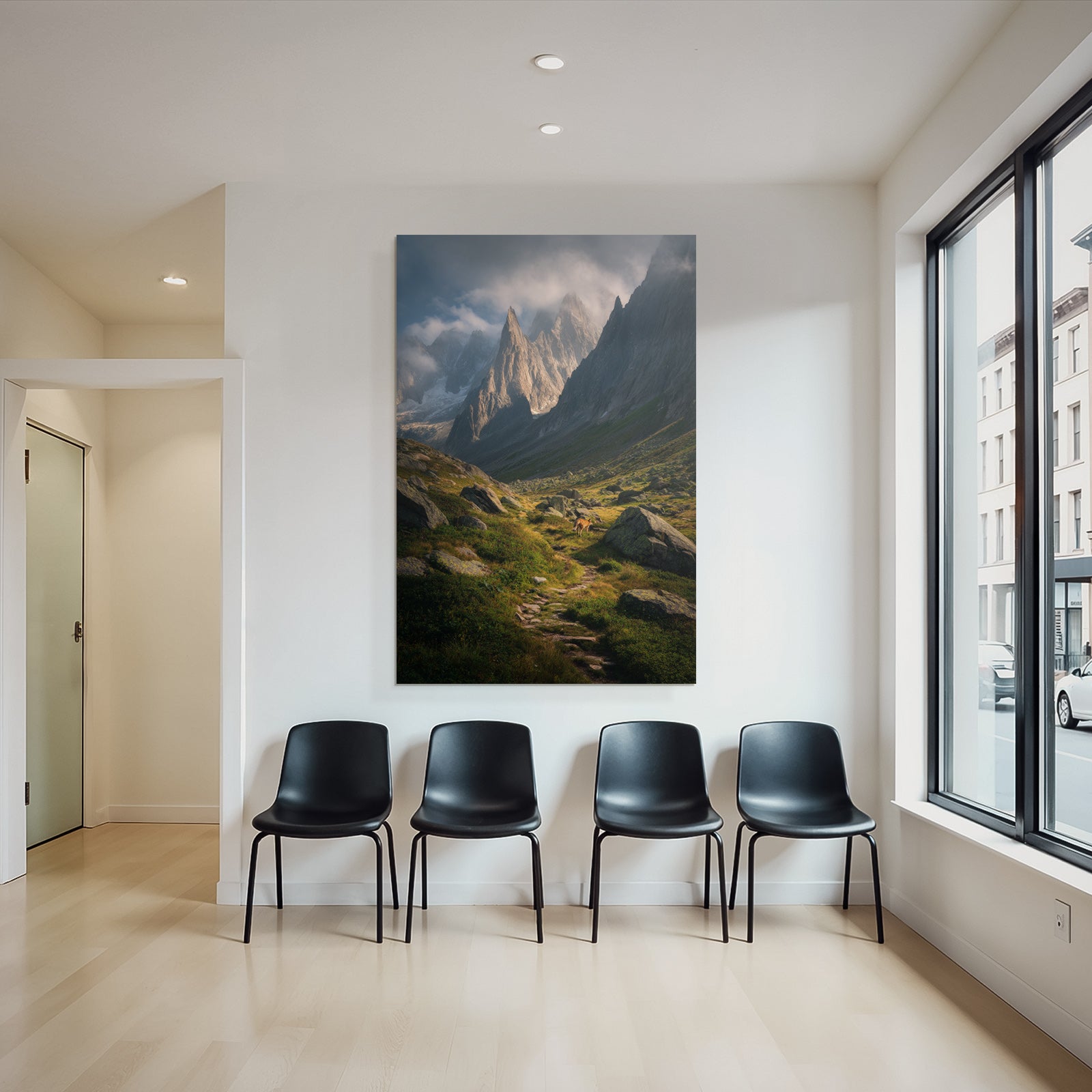 Berge Und Panoramen Atemberaubende Berglanschaft Mit Fuchs Auf Pfad