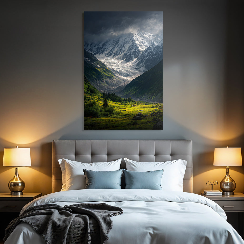 Berge Und Panoramen Dramatische Landlandschaft Mit Bewaldeten Tälern Und Schneebedeckten Bergen