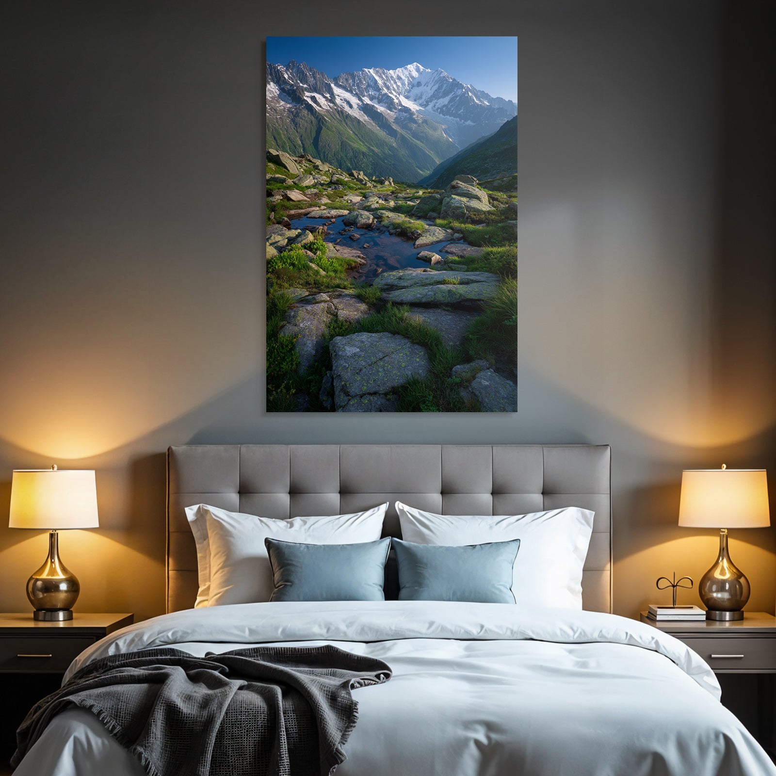Berge Und Panoramen Scenic Berglandschaft Mit Wasser Und Schneebedeckten Gipfeln