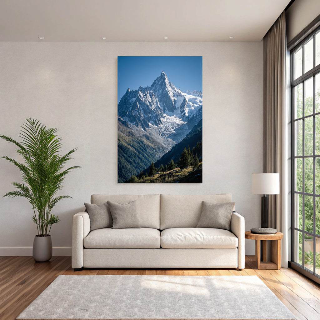 Berge Und Panoramen Schneebedeckte Gipfel Berganlage Mit Grünen Waldgebieten