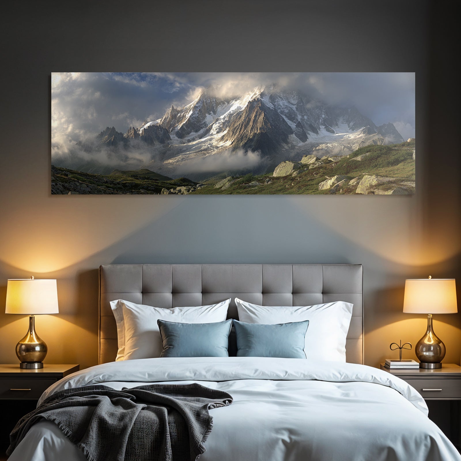 Berge Und Panoramen Dramatische Berglandschaft Mit Schnee Und Wolken