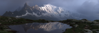 Berge Und Panoramen Dramatische Landschaft Mit Schneebedeckten Bergen Und Wasser Reflexionen | Berge und Panoramen | Landschaften