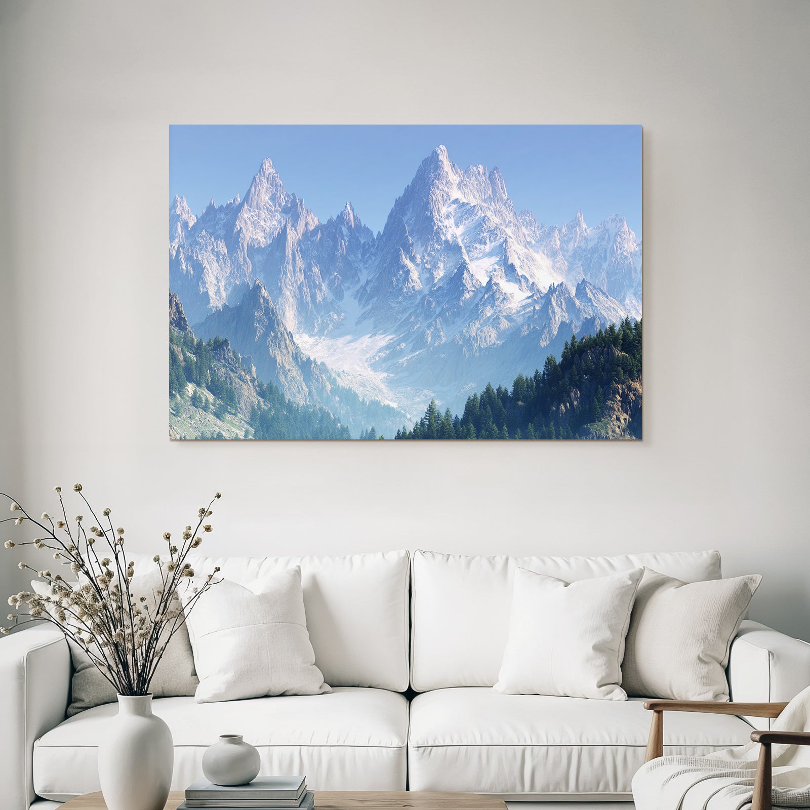 Berge Und Panoramen Berglandschaft Mit Schneebedeckten Spitzen Und Grünen Baeumen