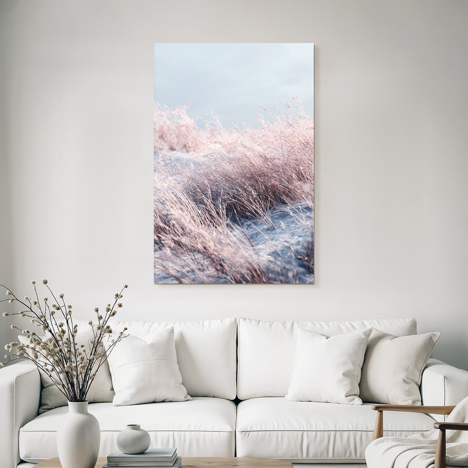 Tall Grasses In Soft Muted Landscape Tranquility And Natural Beauty | Duenen und Heide | Landschaften