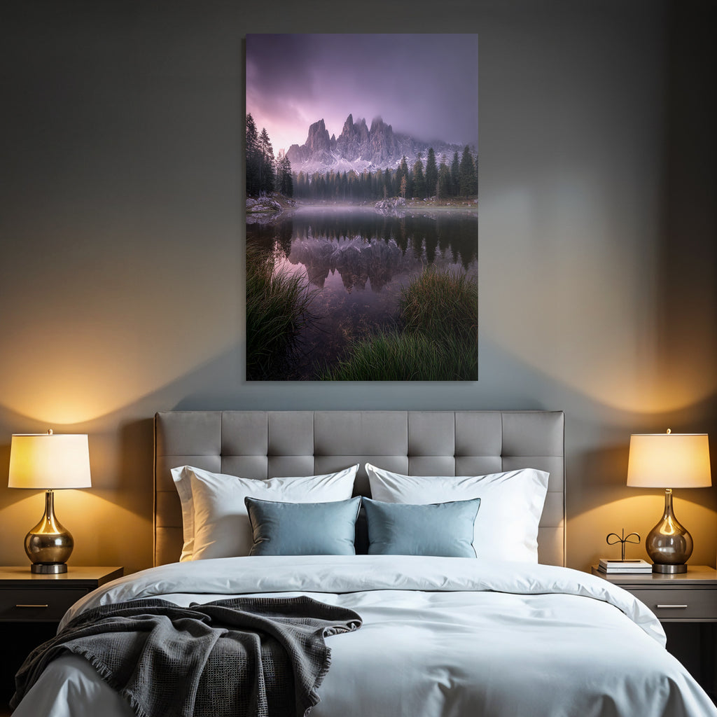 Dramatische Berglandschaft Mit Reflexion Im Wasser Mystische Atmosphäre
