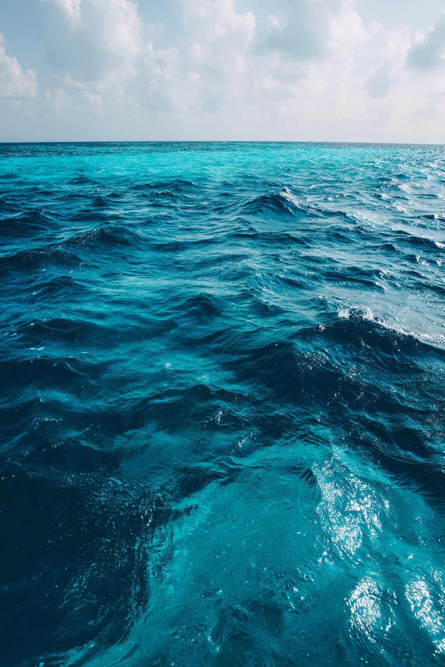 Ruhige Meeransicht Weitblick Blau Türkis Wellen Himmel | Seen und Unterwasserwelten | Landschaften