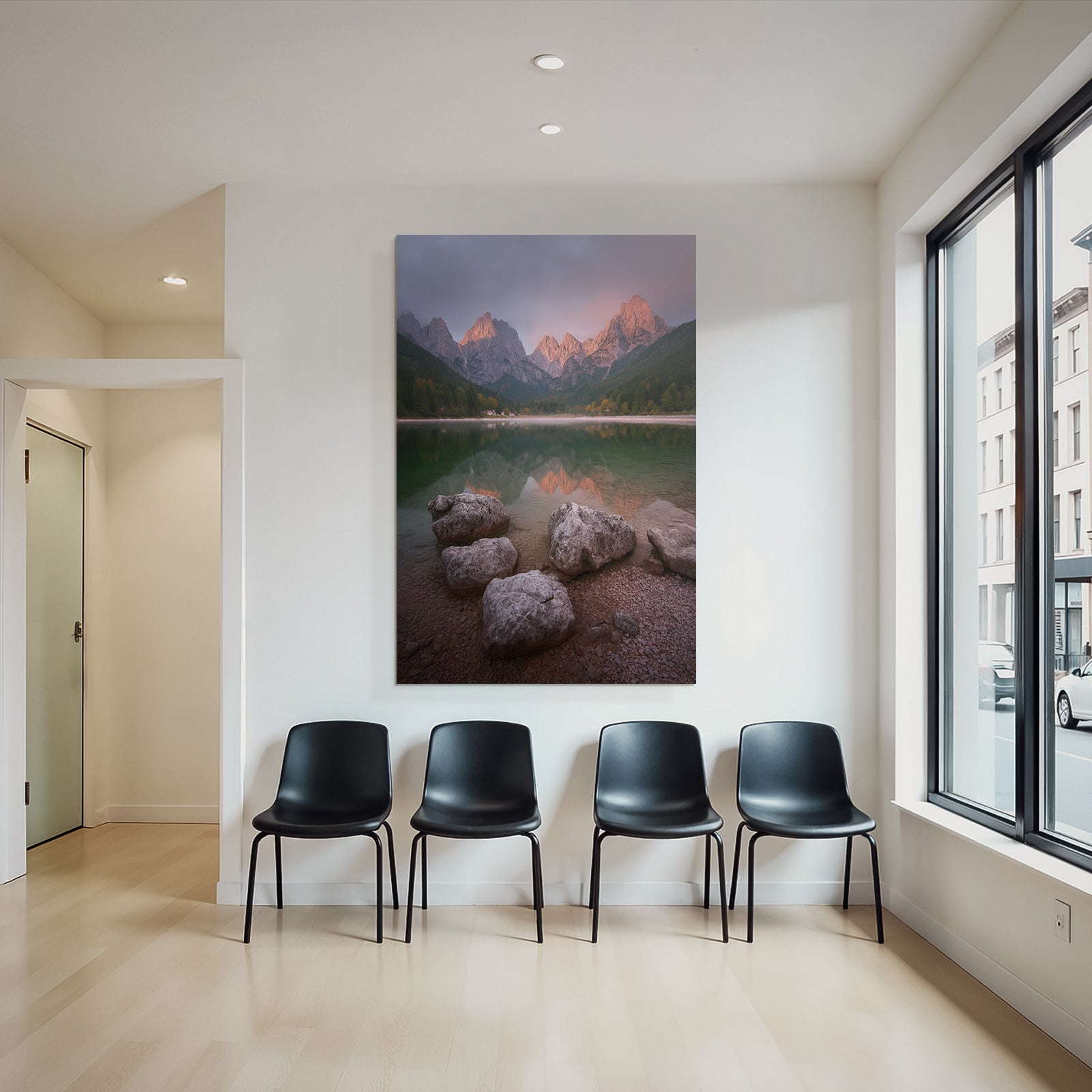 Ruhige Naturlandschaft Mit See Bergspitzen Herbst Gegebenheiten
