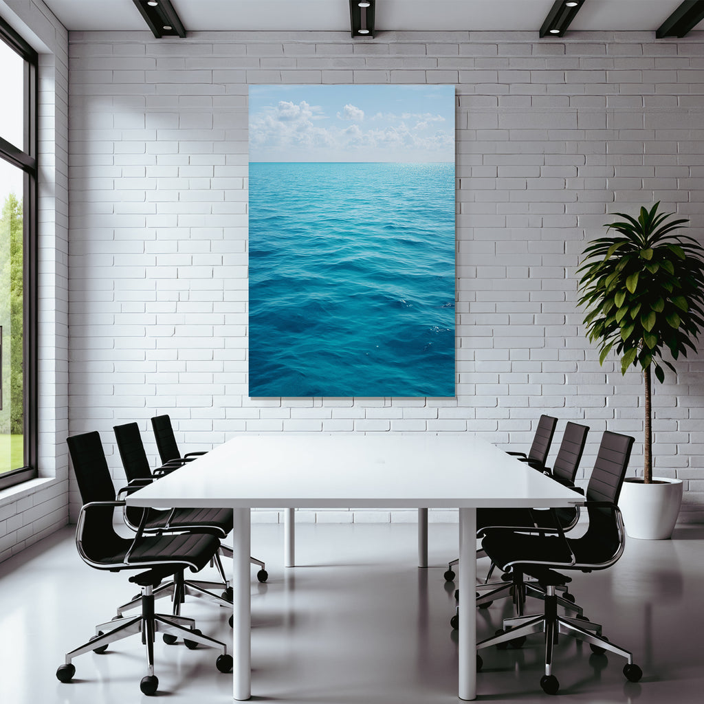 Ruhiger Wasserbereich Unter Blaüm Himmel Turquoise Reflektion
