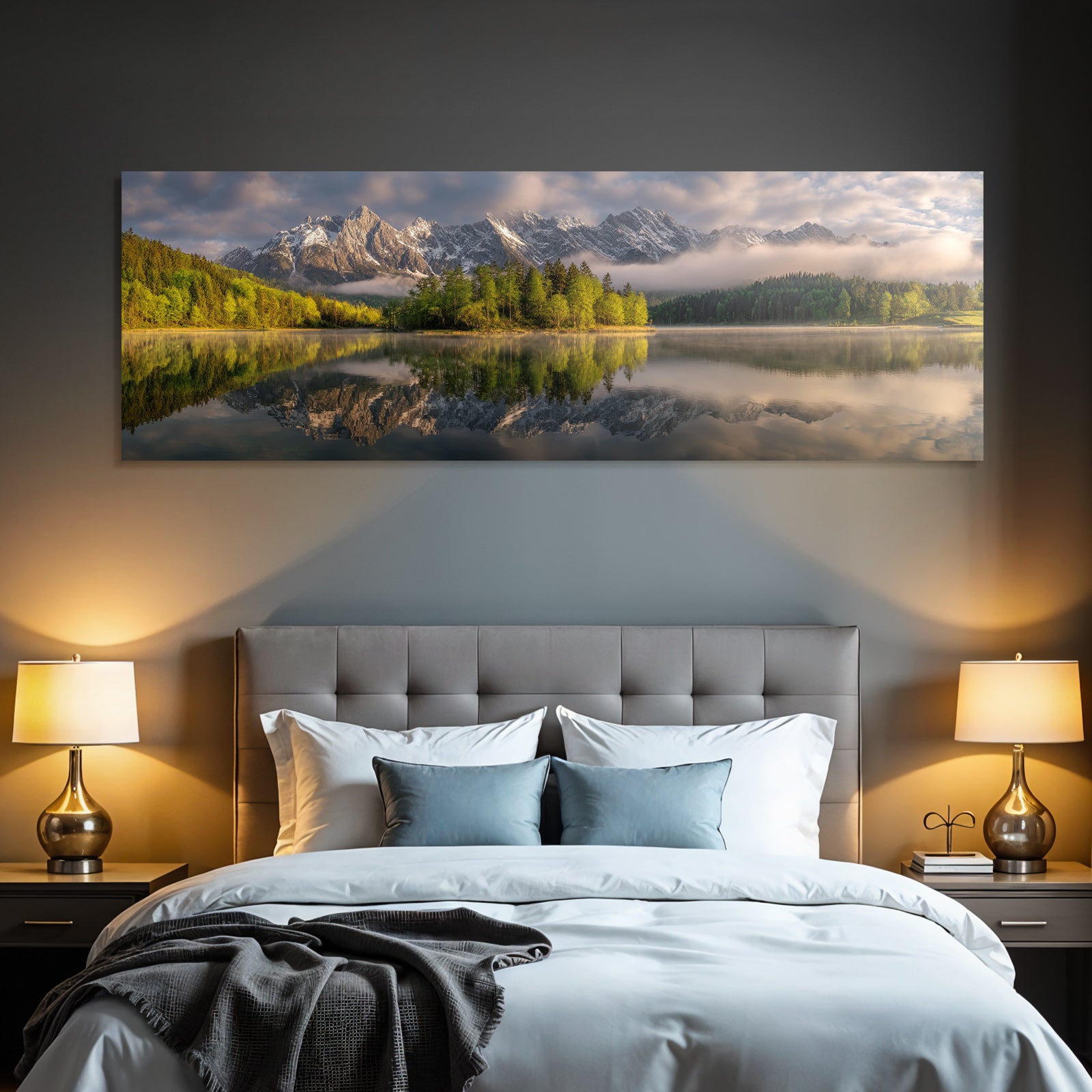 Majestic Berggipfel Landschaft Spiegelsee Morgensonne
