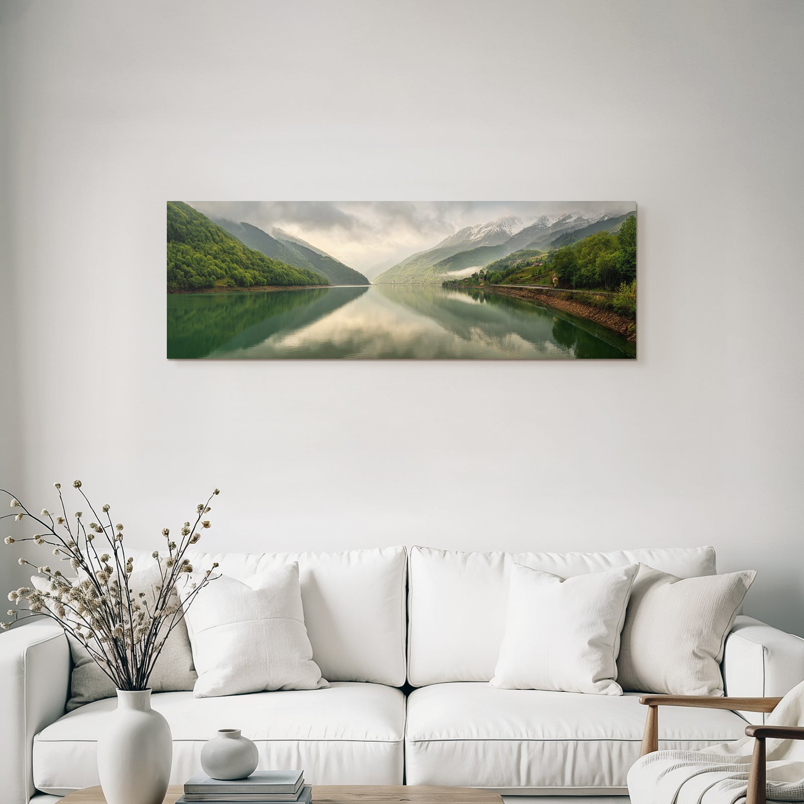 Ruhige Landschaft Mit Fluss Und Nebel Hügel Und Berge