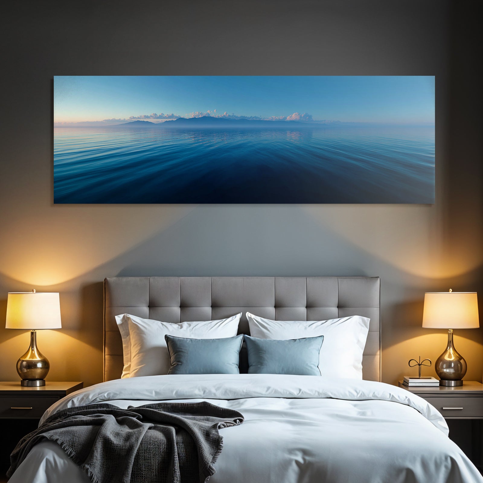 Ruhige Meerlandschaft Dawn Dusk Mit Bergen