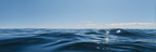 Serene Ocean View Gently Rolling Waves Clear Blue Sky Tranquility | Seen und Unterwasserwelten | Landschaften