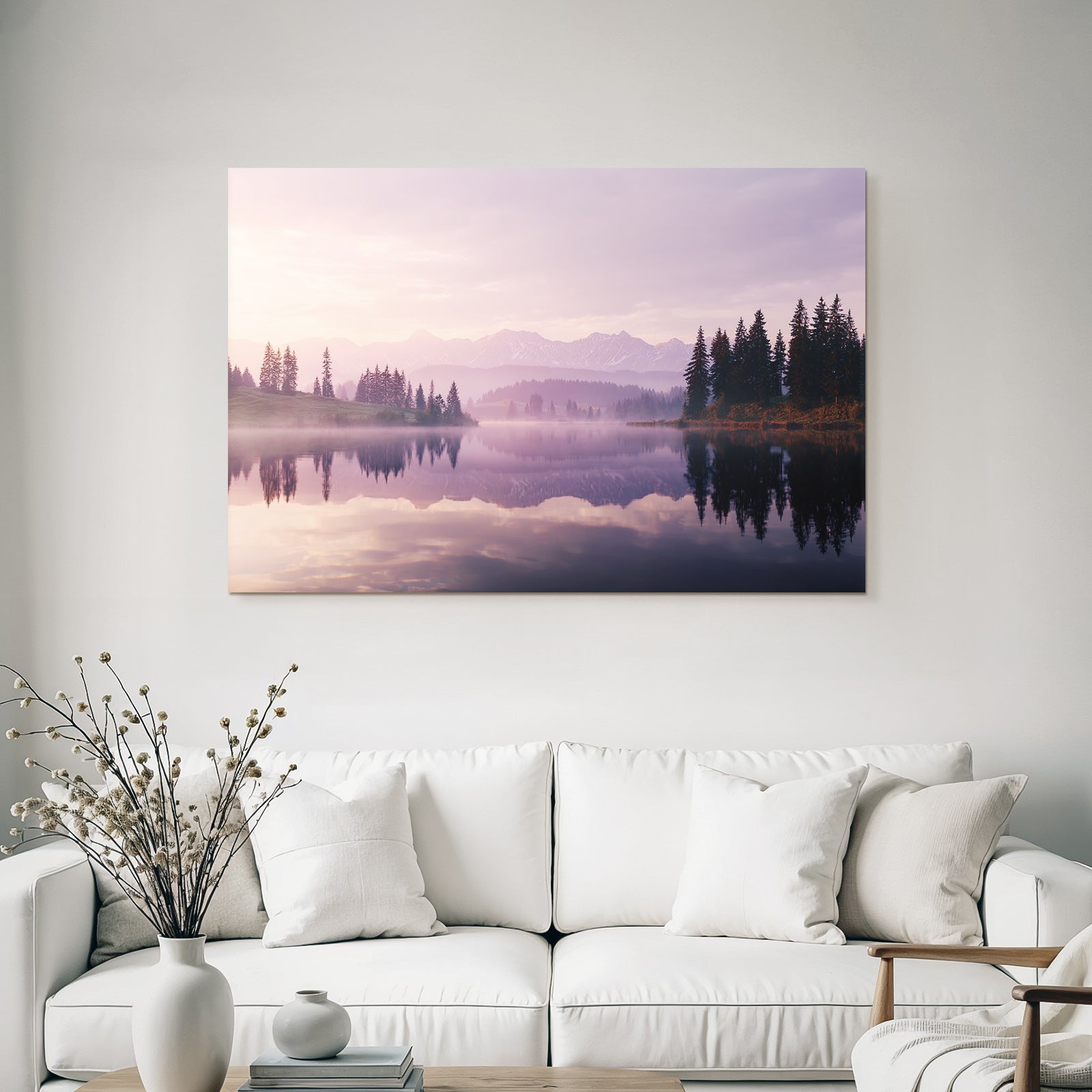 Ruhige Landschaft Am See Umgeben Von Bergen Und Tannen Dawn Dusk