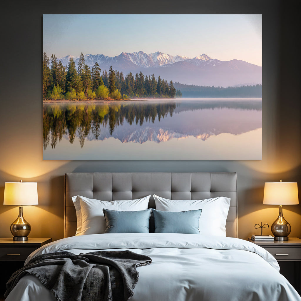 Ruhige Landschaft Mit See Und Bergen 1