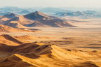 Wüsten Wüstenlandschaft Im Goldenen Stundenlicht | Wuesten und Savanne | Landschaften